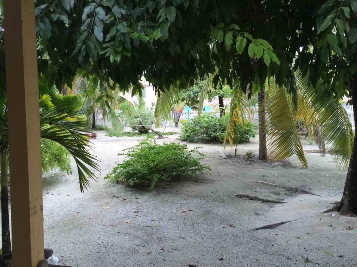 Jaguar Morning Star Hotel Caye Corker Kamer foto
